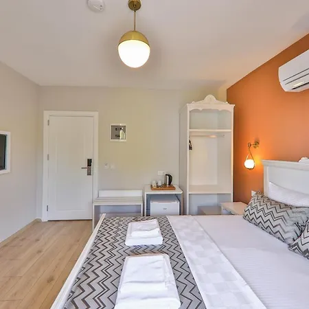 Hotel Lora Kaş